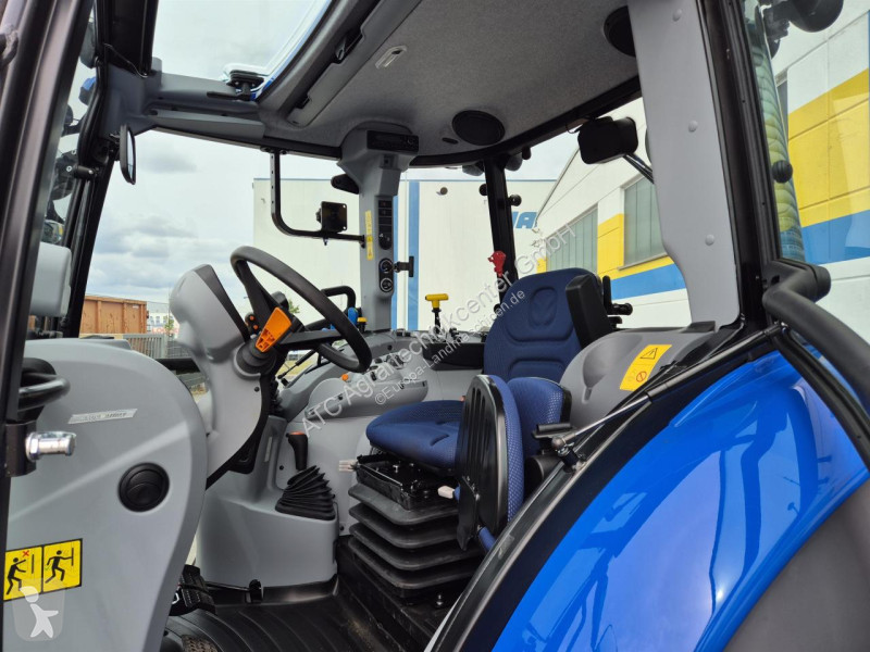 Lantbrukstraktor New Holland  T 5.120 DualCommand