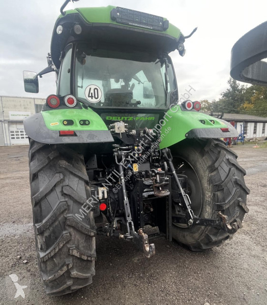 Lantbrukstraktor Deutz-Fahr