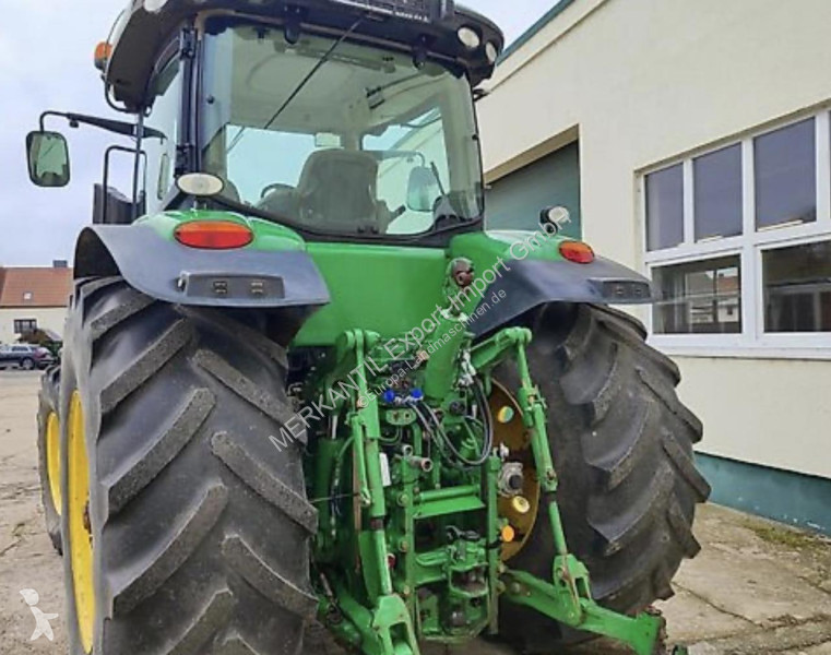 Lantbrukstraktor John Deere 7230 R