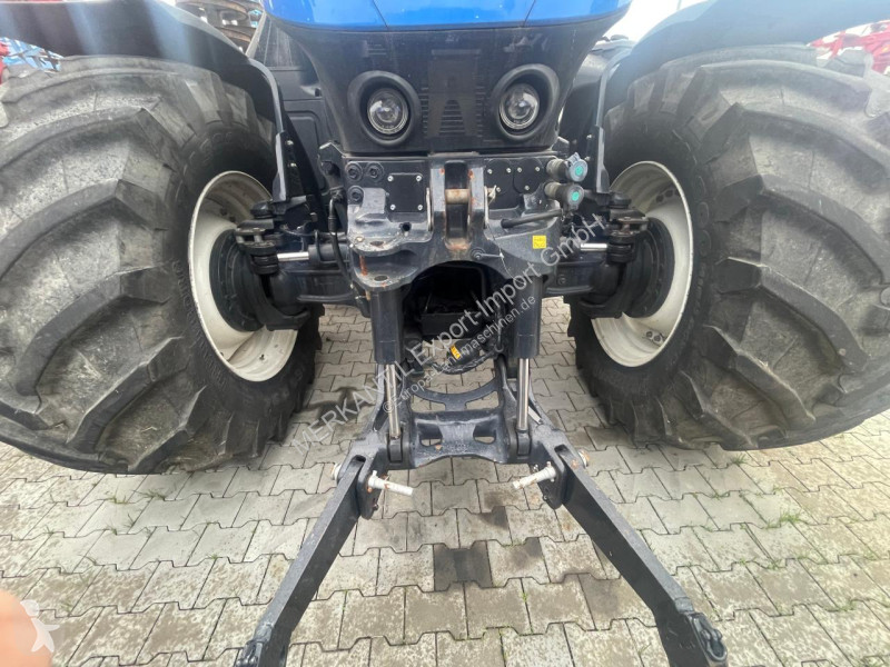 New Holland  T 7.315 tractor