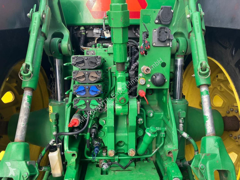 Landbrugstraktor John Deere 8320 R