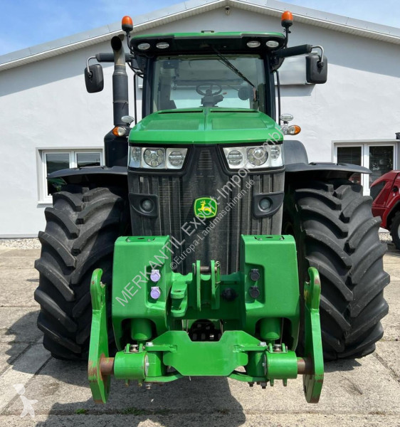 Lantbrukstraktor John Deere 8370 R E23