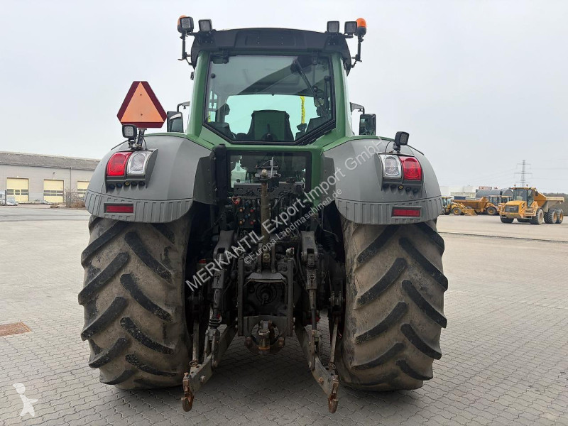 Lantbrukstraktor Fendt  828 Vario