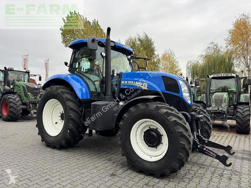 Traktor New Holland  t7.200 rangecommand