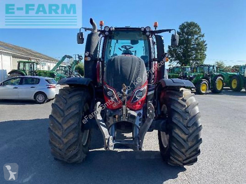 Landbrugstraktor Valtra  t194 versu Versu