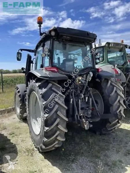 Landbrugstraktor Valtra  g125