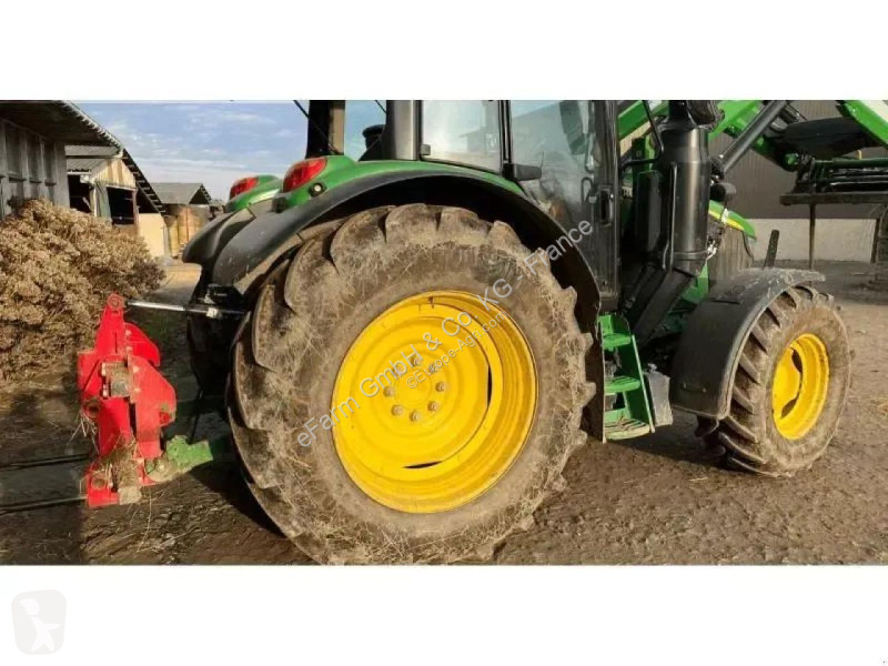 Landbrugstraktor John Deere  6110m
