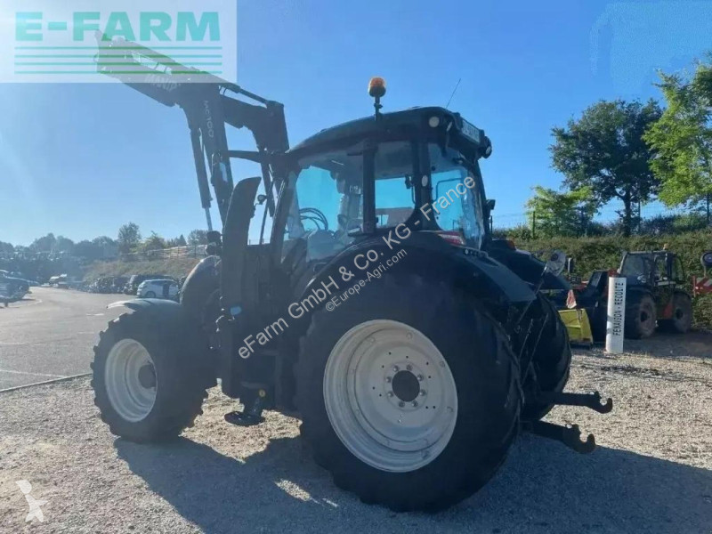 Landbrugstraktor Valtra  n 134 hitech 5 HiTech