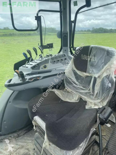 Landbrugstraktor Valtra  t175 active