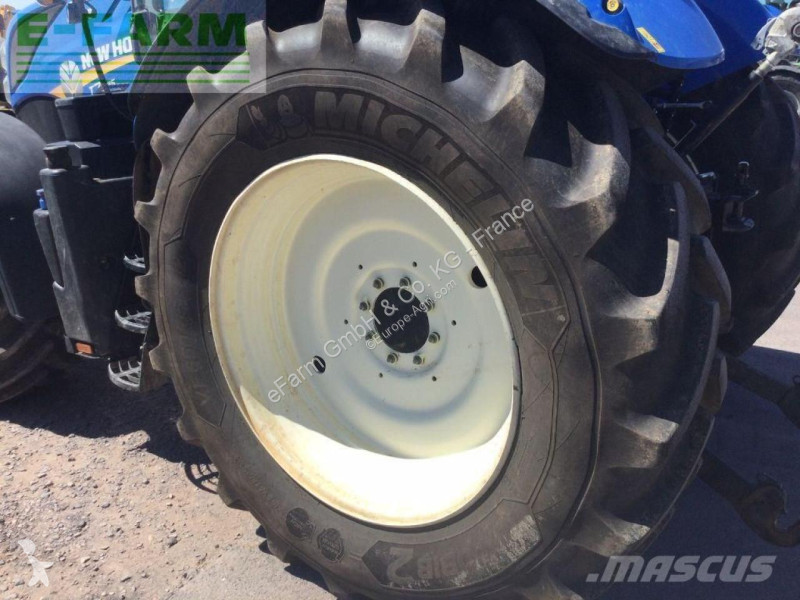 Landbrugstraktor New Holland  t7.225