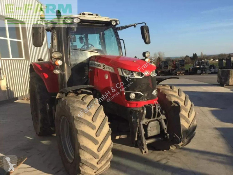 Landbrugstraktor Massey Ferguson  6715 s