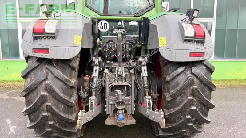 Landbrugstraktor Fendt  828 vario s4