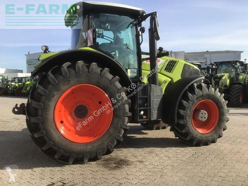 Landbrugstraktor Claas  axion 870 cmatic