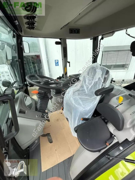 Landbrugstraktor Claas  axos 240