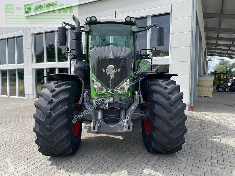 Landbrugstraktor Fendt  828 vario profiplus