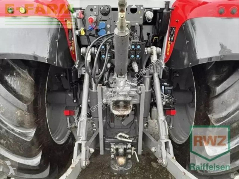 Lantbrukstraktor Massey Ferguson  5s 135 dyna6