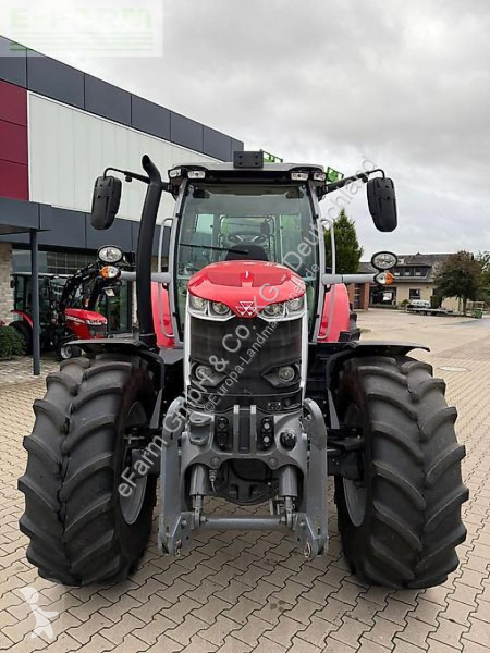 Lantbrukstraktor Massey Ferguson  6s.145 dyna 6
