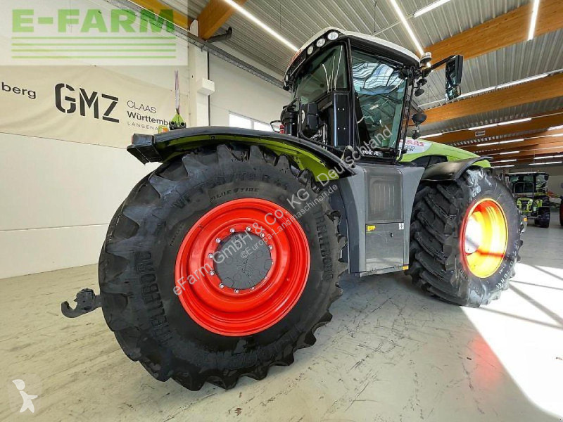 Lantbrukstraktor Claas  xerion 5000 trac vc