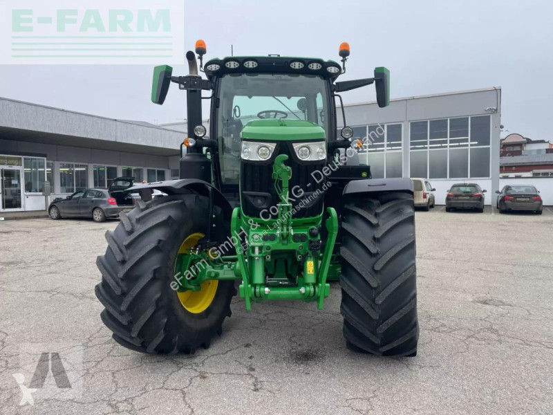 Landbrugstraktor John Deere  6r215