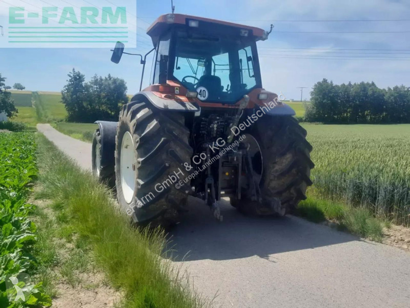 Landbrugstraktor New Holland  g210