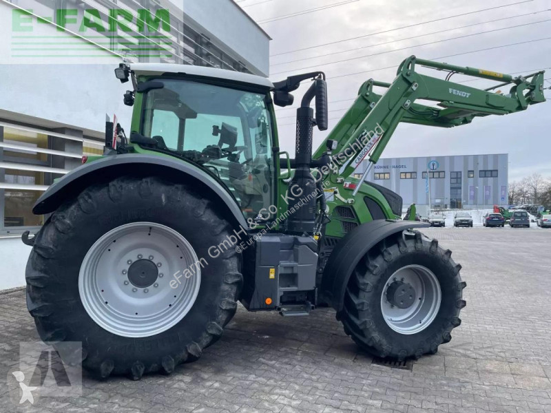 Landbrugstraktor Fendt  724 vario mit frontlader
