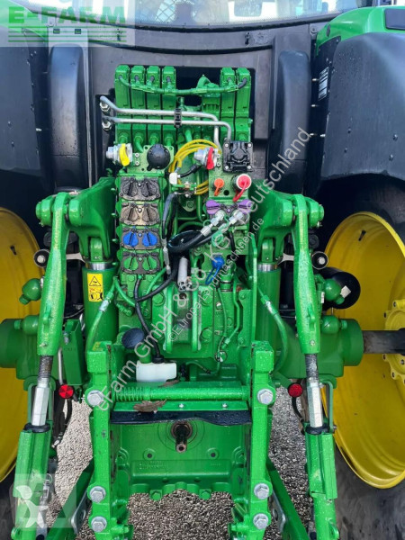 Landbrugstraktor John Deere  6r215