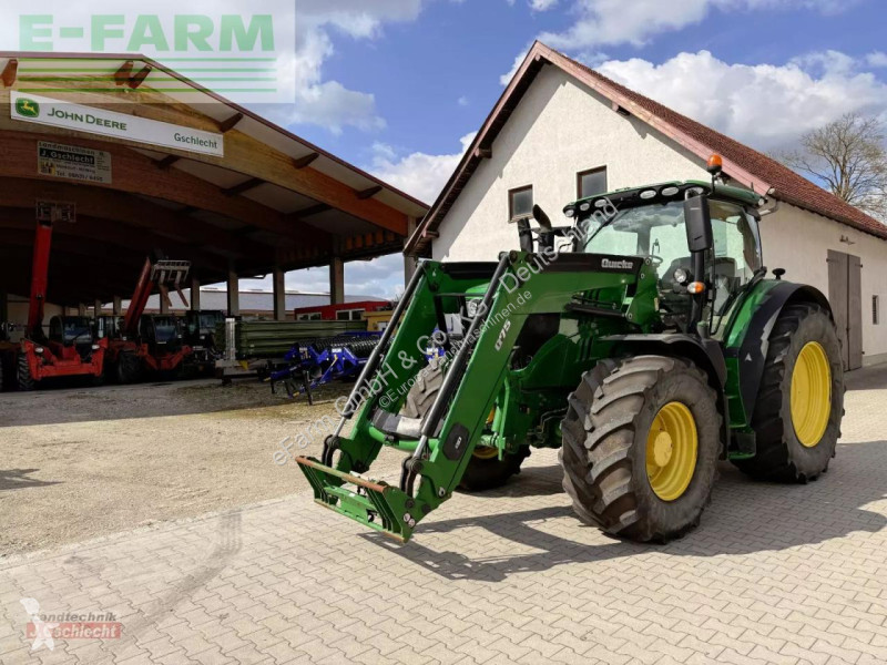 Landbrugstraktor John Deere  6215 r mit frontlader