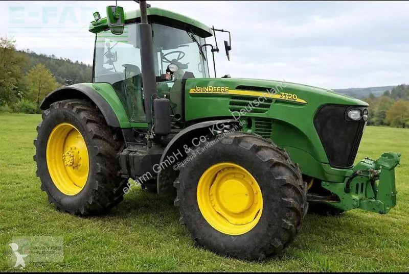 Landbrugstraktor John Deere  7720 powrquad