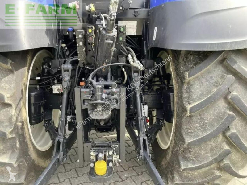 Landbrugstraktor New Holland  t5.120 dc