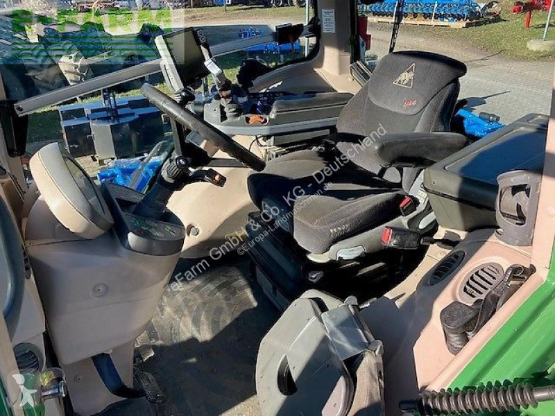 Landbrugstraktor Fendt  828 vario s4