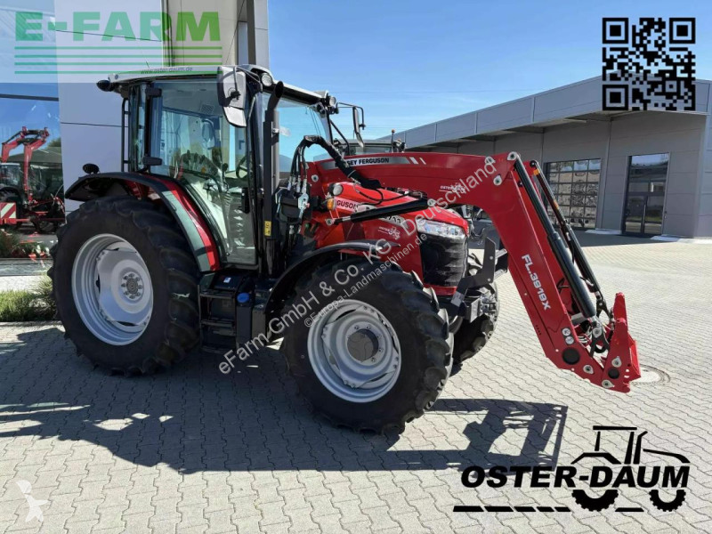 Lantbrukstraktor Massey Ferguson  5711 m dyna 4...