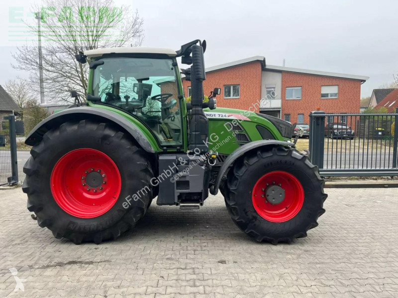 Landbrugstraktor Fendt  724 vario profiplus