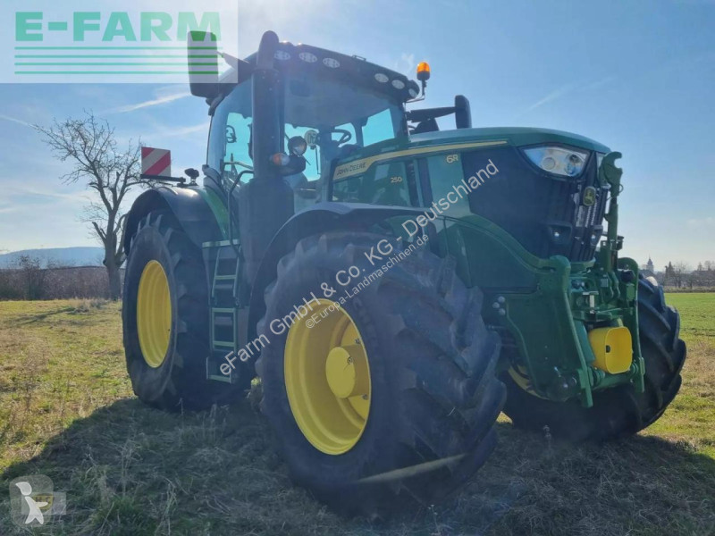 Landbrugstraktor John Deere  6r 250 hvc 53