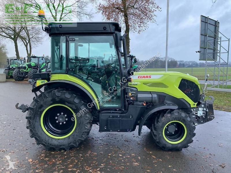 Landbrugstraktor Claas  nexos 240 s