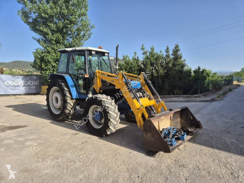 Lantbrukstraktor Ford 6640DT