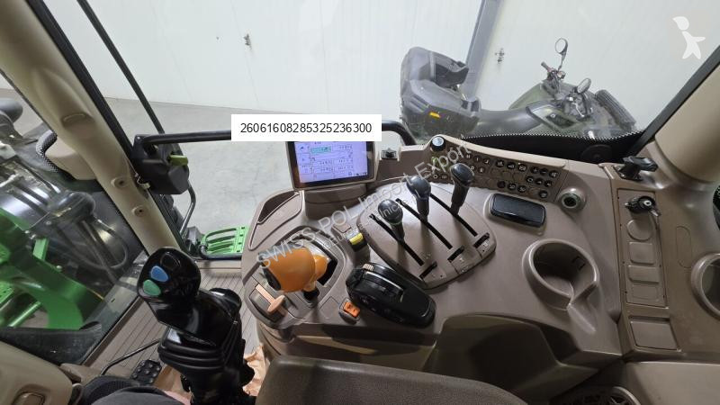 Traktor John Deere 6105 R