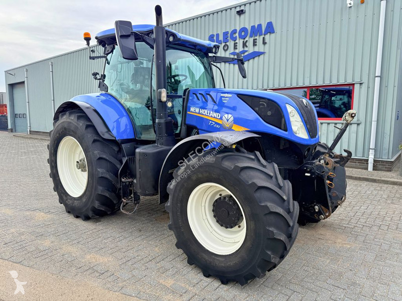 Lantbrukstraktor New Holland T7.230 AC MY18 T4B