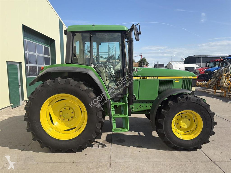 Lantbrukstraktor John Deere 6810 PQ