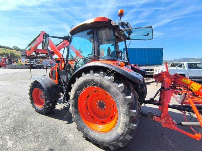 Kubota 5111 DTHQ + Chargeur MX U407 tractor