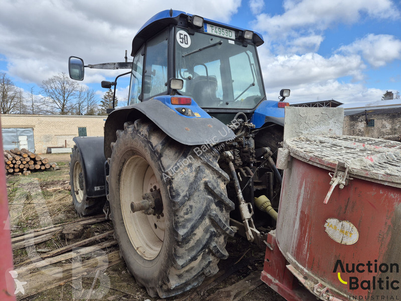 Lantbrukstraktor New Holland TM 190