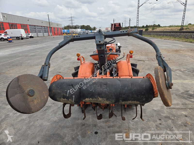 Tractor Kubota B5000
