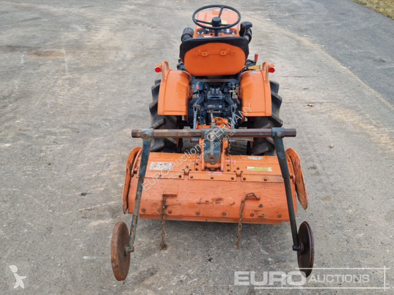 Трактор Kubota B5001