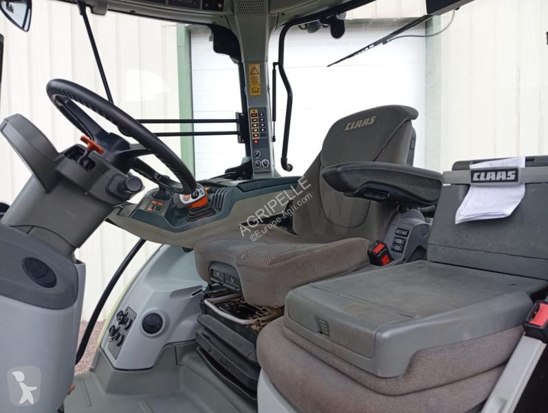 Lantbrukstraktor Claas  Arion 530