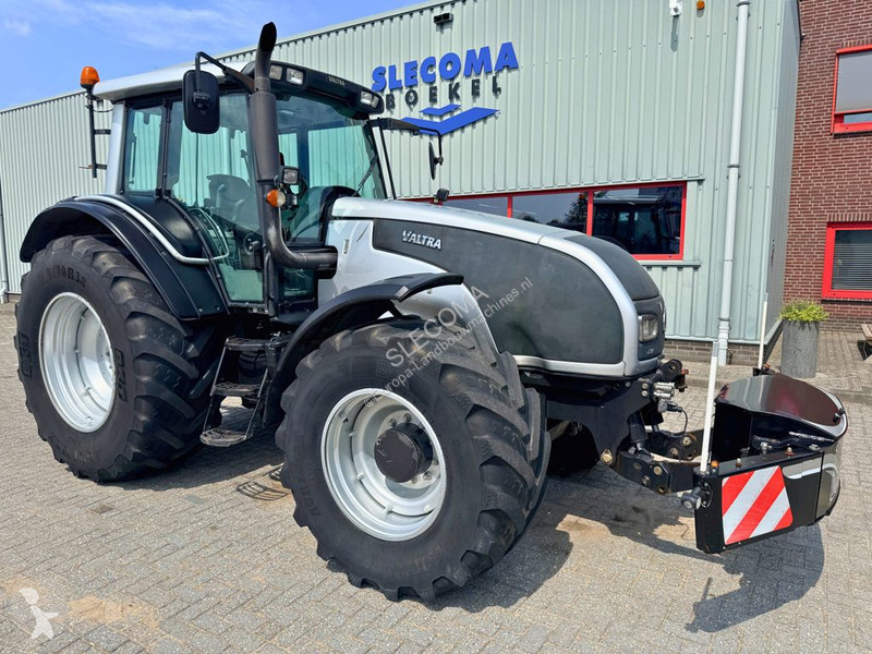 Valtra T191 HiTech tractor