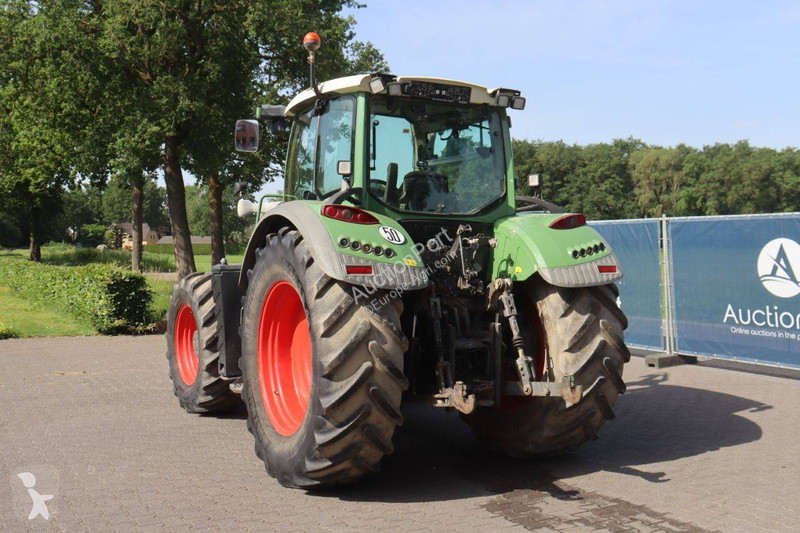 Lantbrukstraktor Fendt 716 Vario
