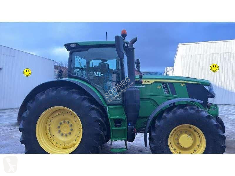 Lantbrukstraktor John Deere 6R