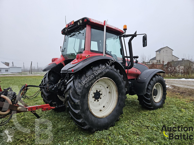 Lantbrukstraktor Valtra T190