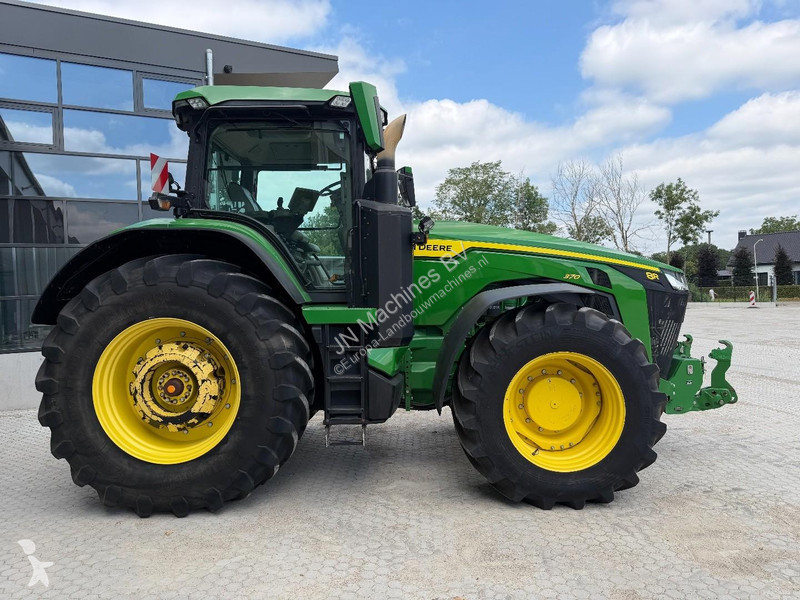 Ciągnik John Deere 8R 370