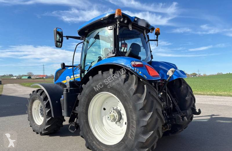New Holland T7.270 tractor