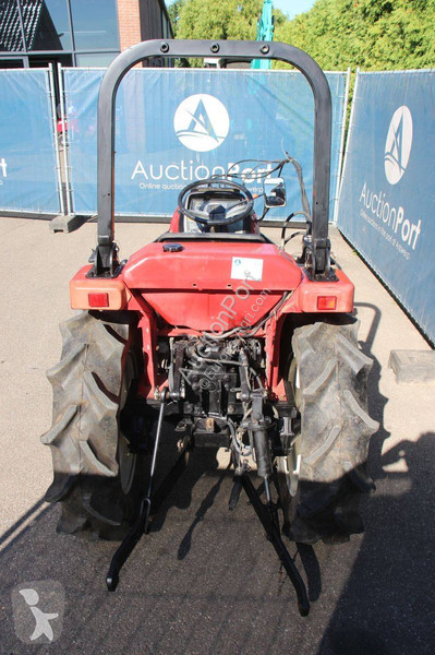 Lantbrukstraktor Mitsubishi MT205